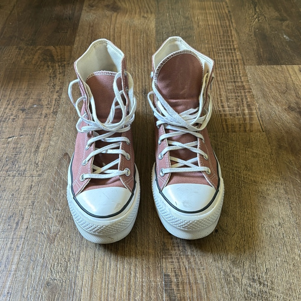 Platform converse